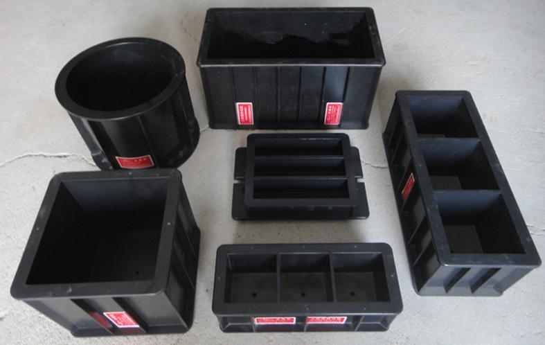 塑料试模图片（工程塑料试模出模注意事项）