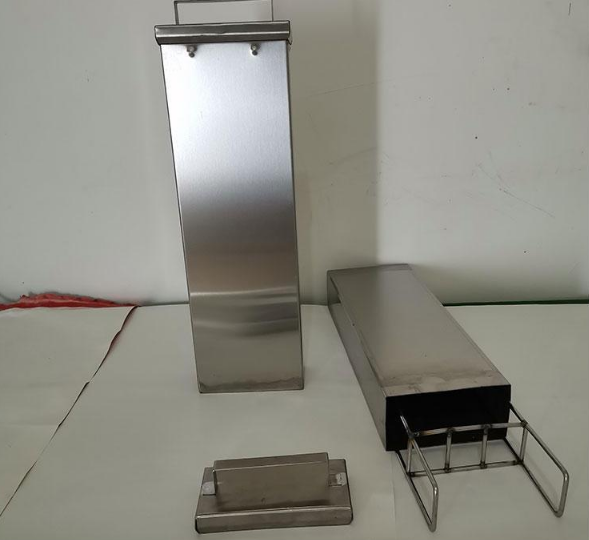 碱骨料试验养护盒规格尺寸(图2)