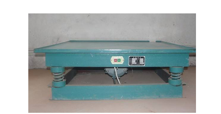 可定制混凝土振动台安装前准备(图1)